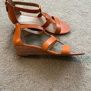 NEVER BEEN WORN!!! Franco Sarto brown sandals. Size 10.